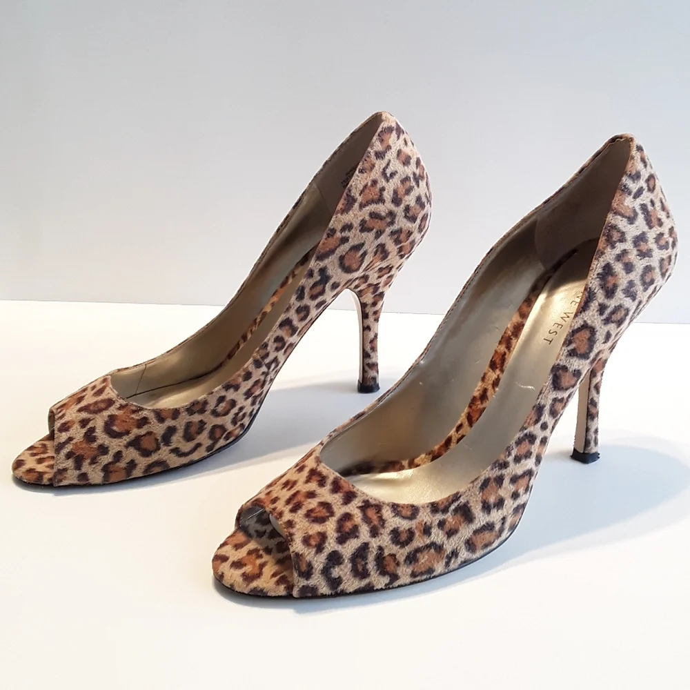 Nine West Sorbet Leopard Print Peep Toe Pumps EUC sz 9